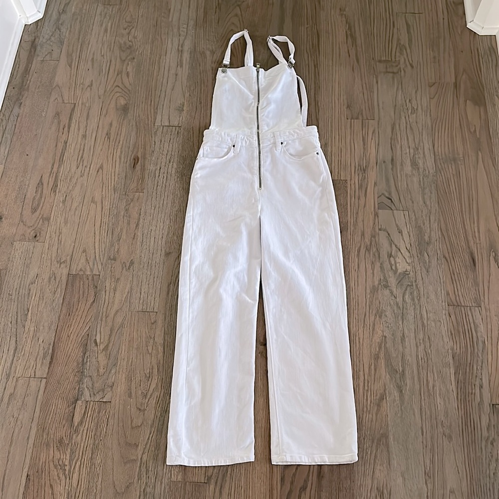 NWT: Hudson Jeans Overalls, white cropped size 26, inseam 25”